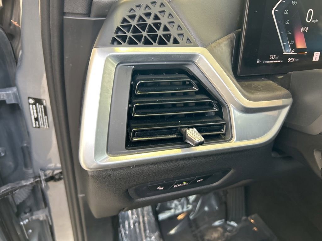 Used 2024 BMW X5 xDrive40i image 48