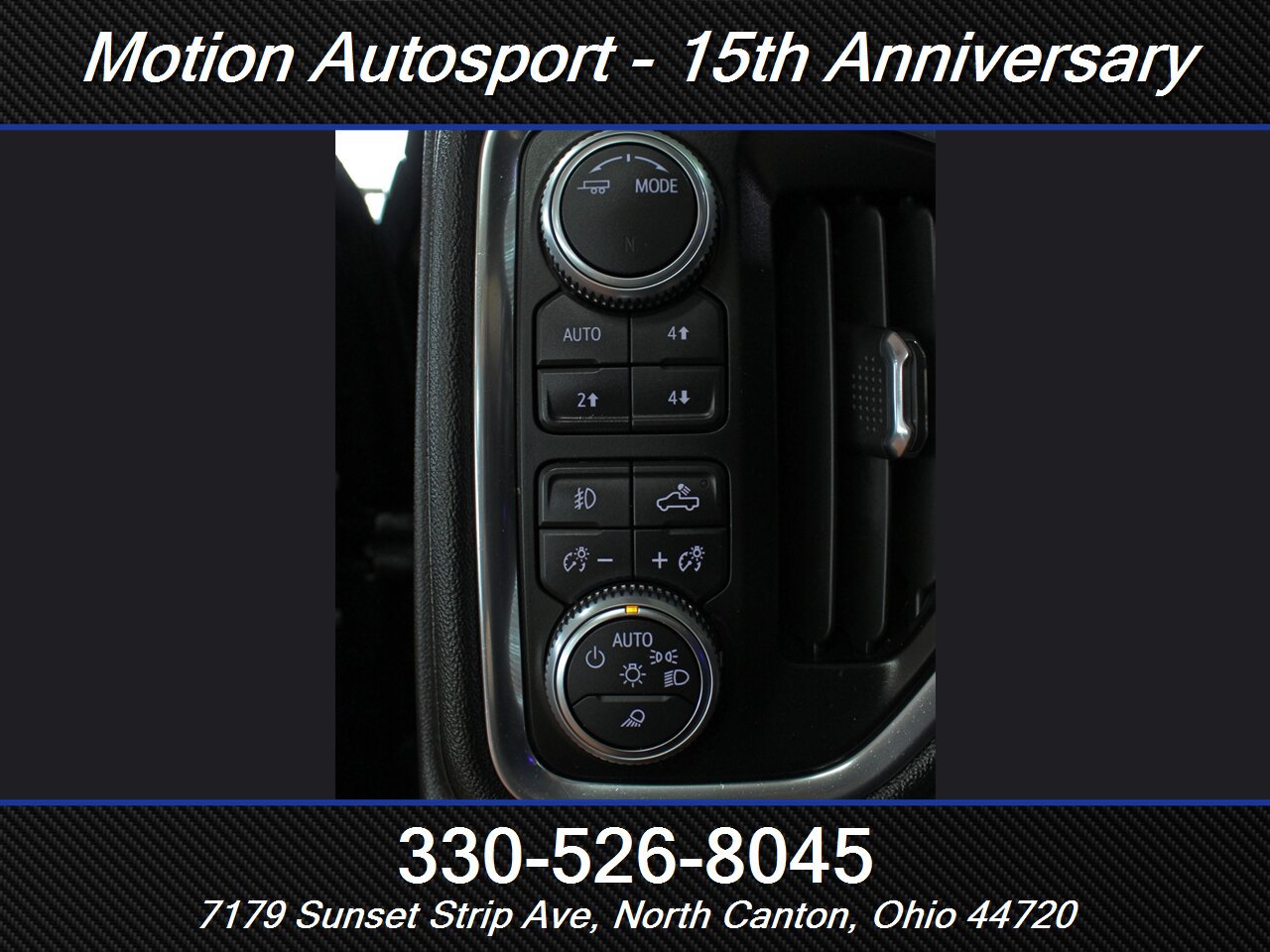 Used 2020 GMC Sierra 3500 AT4 w/ AT4 Premium Package AWD/4WD image 16
