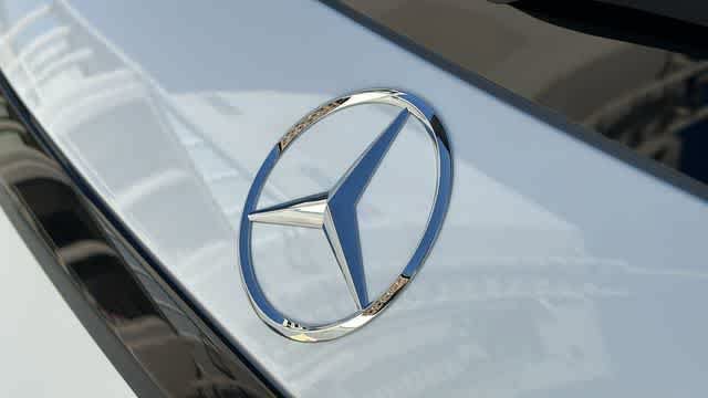 Certified 2026 Mercedes-Benz GLC 300 4MATIC image 9