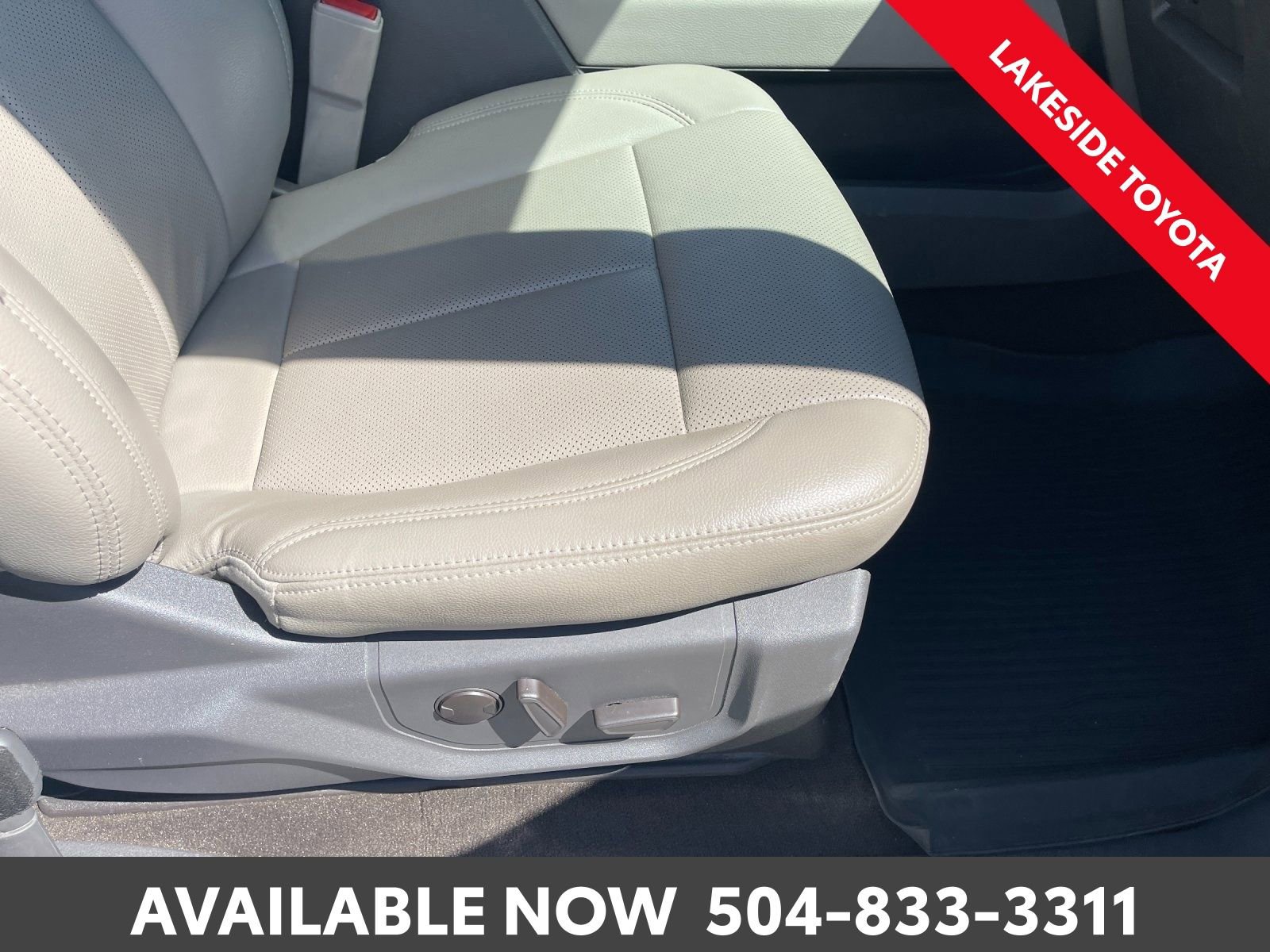 Used 2021 Ford Expedition XLT image 17