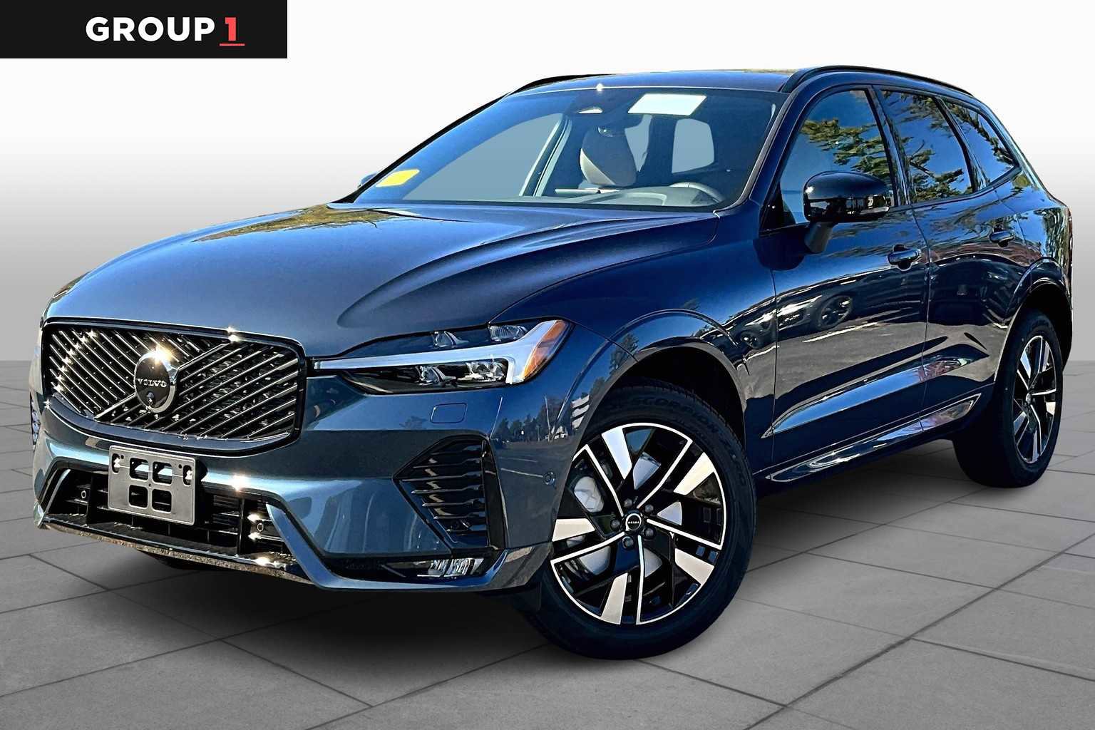 New 2026 Volvo XC60 B5 Plus w/ Protection Package Premier