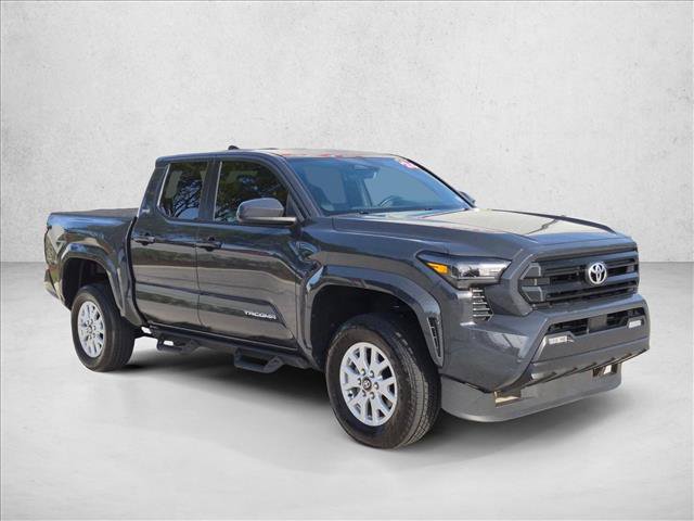 Certified 2024 Toyota Tacoma SR5 AWD/4WD image 3