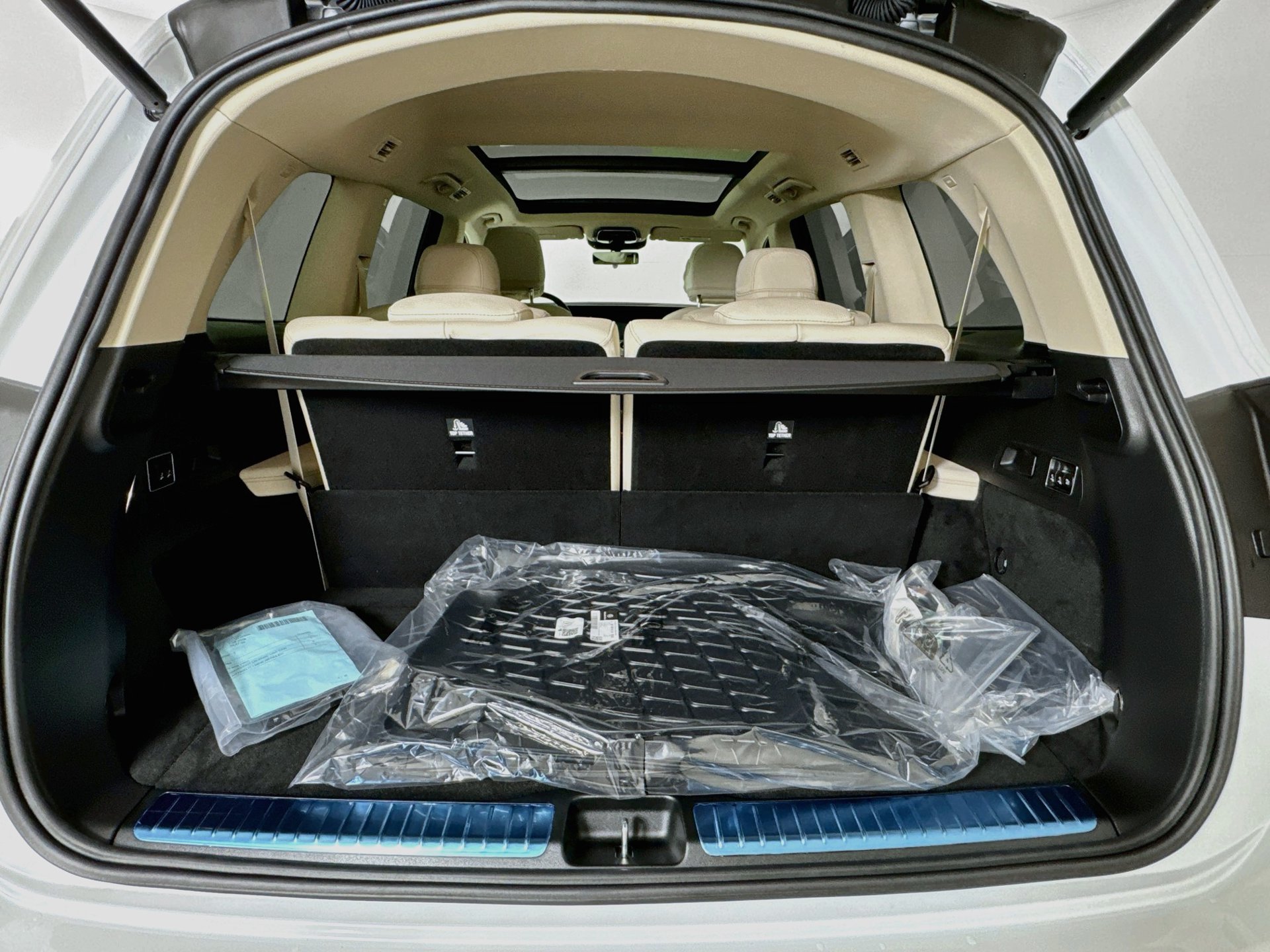 New 2027 Mercedes-Benz GLS 450 4MATIC image 29