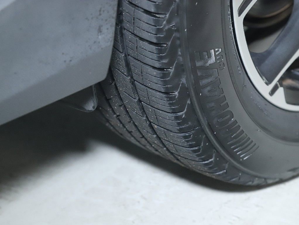 Used 2019 Subaru Crosstrek 2.0i Premium w/ Moonroof Package image 37