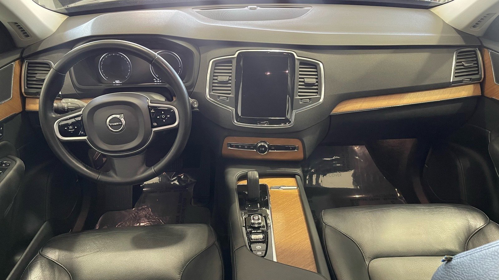 Used 2021 Volvo XC90 T8 Inscription Expression w/ Protection Package Premier AWD/4WD image 30