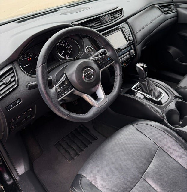 Used 2020 Nissan Rogue SL w/ Premium Package FWD image 9