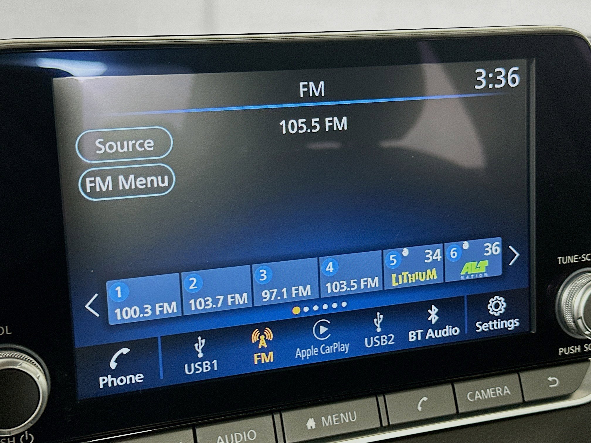 Used 2024 Nissan Sentra SV image 21