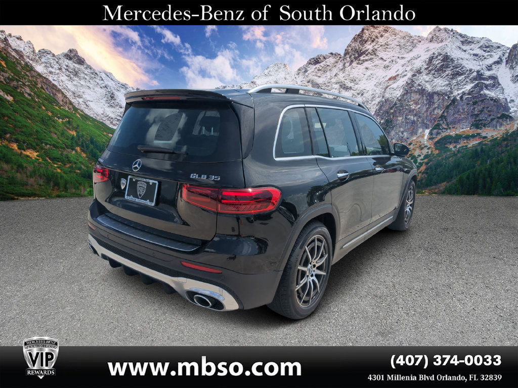 Used 2024 Mercedes-Benz GLB 35 AMG 4MATIC image 18