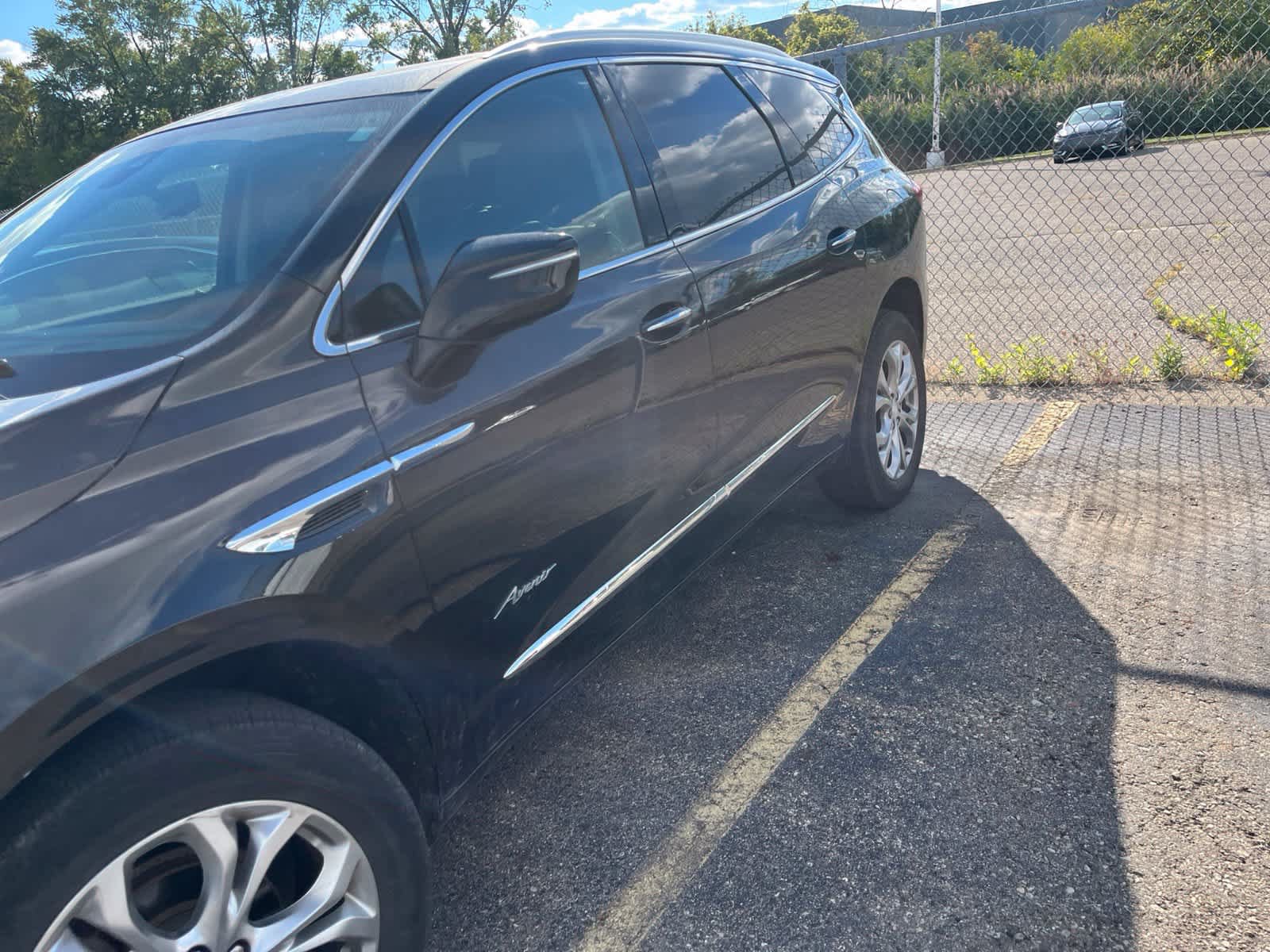 Used 2018 Buick Enclave Avenir FWD image 7