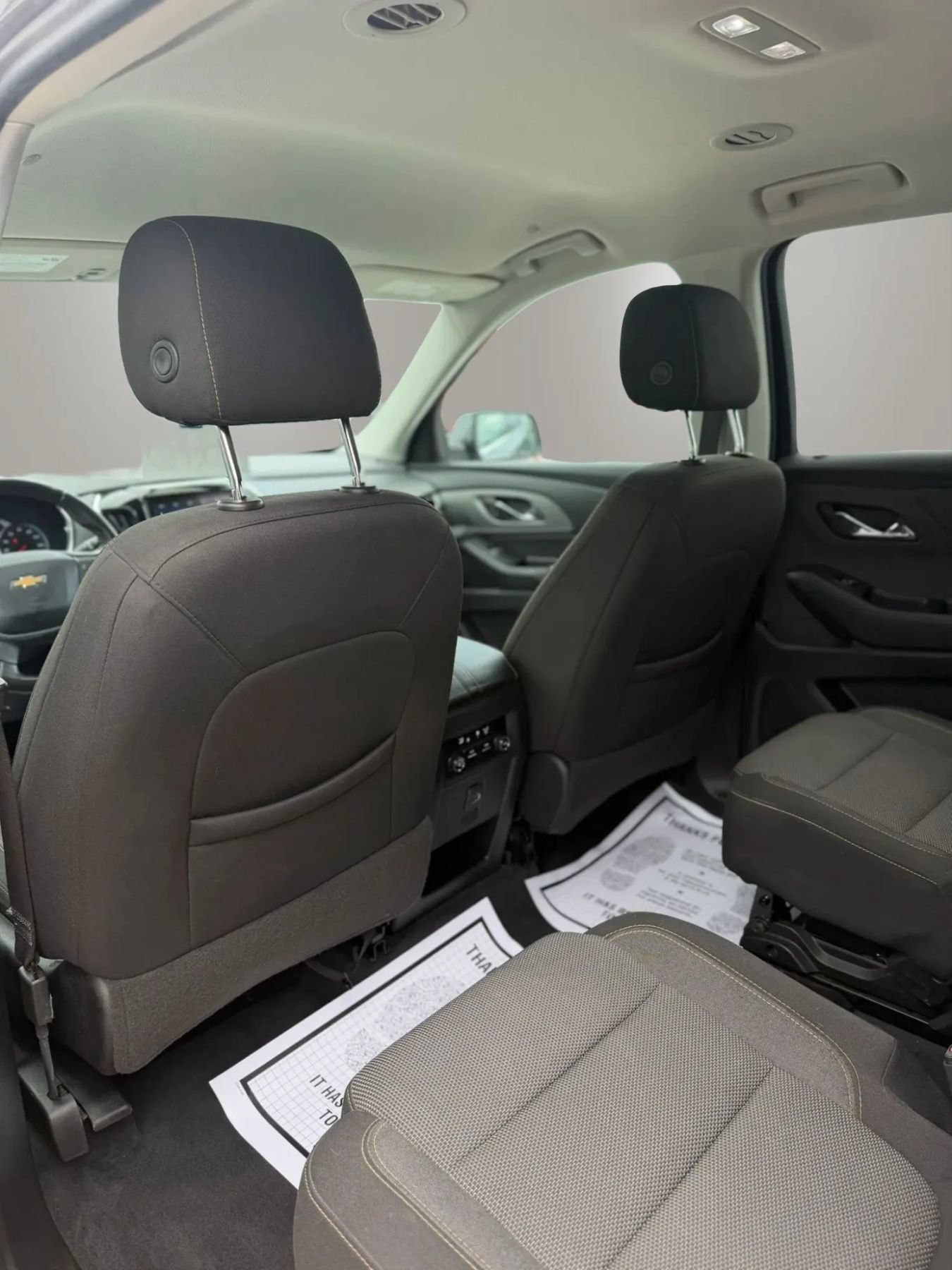 Used 2021 Chevrolet Traverse LT AWD/4WD image 17