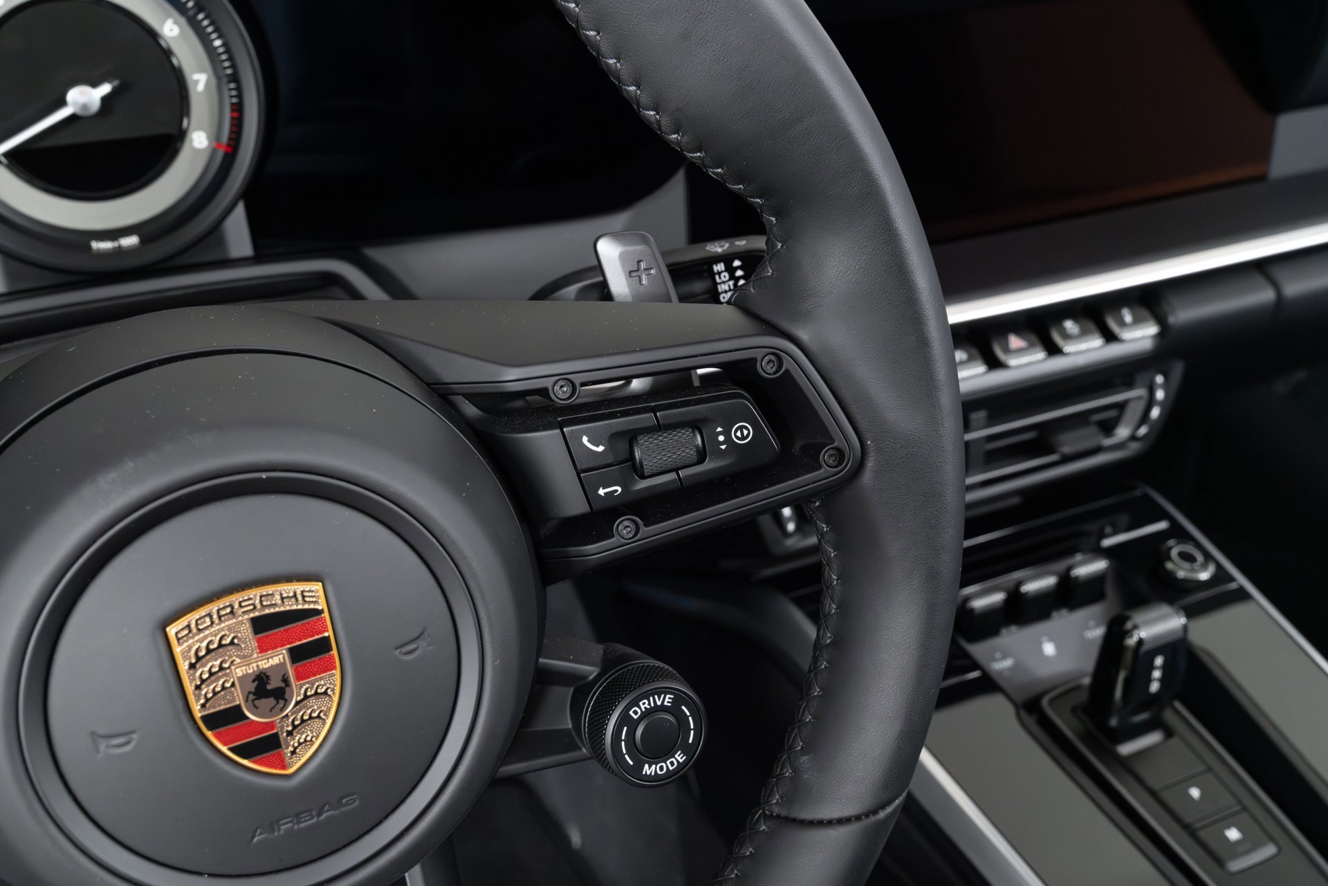 Used 2024 Porsche 911 Carrera 4S image 26