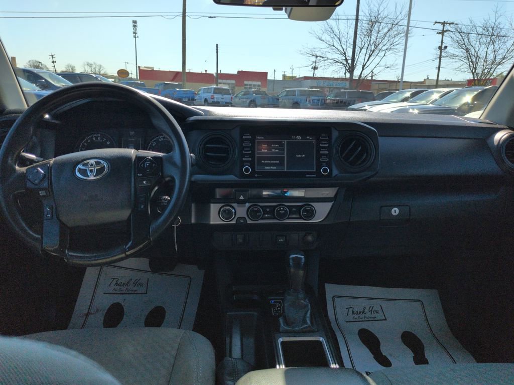Used 2023 Toyota Tacoma SR AWD/4WD image 12