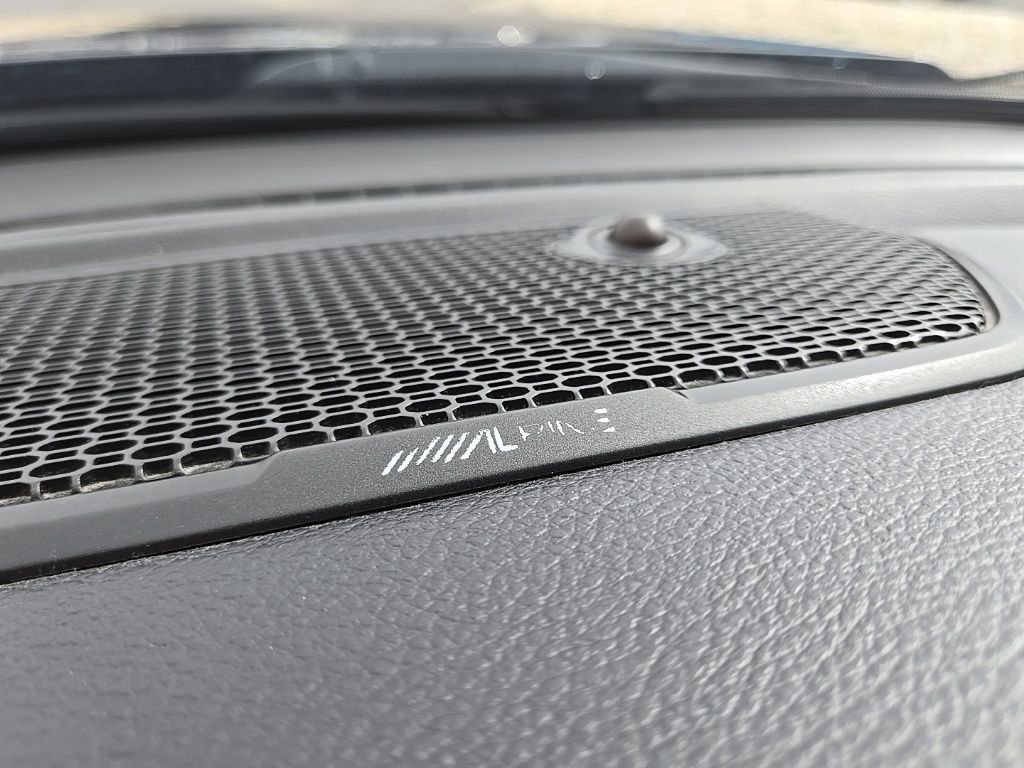Used 2019 RAM 1500 Laramie AWD/4WD image 37