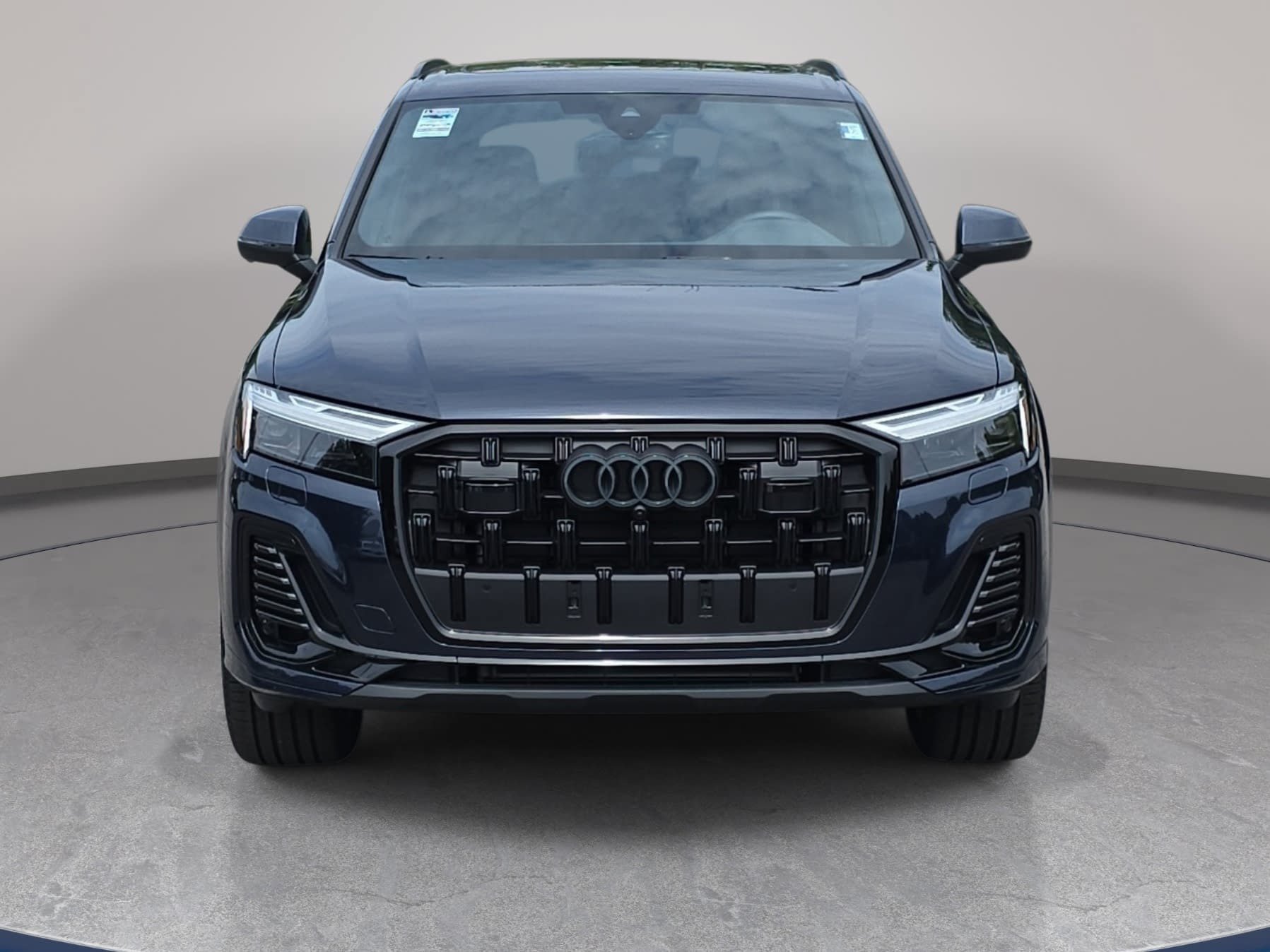 Certified 2025 Audi Q7 2.0T Premium w/ Convenience Plus Package AWD/4WD image 2