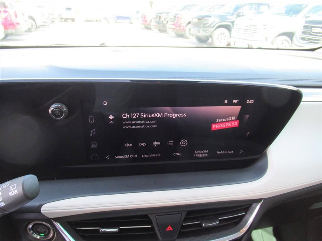 Used 2025 Buick Encore GX Avenir w/ Avenir Technology Package image 24