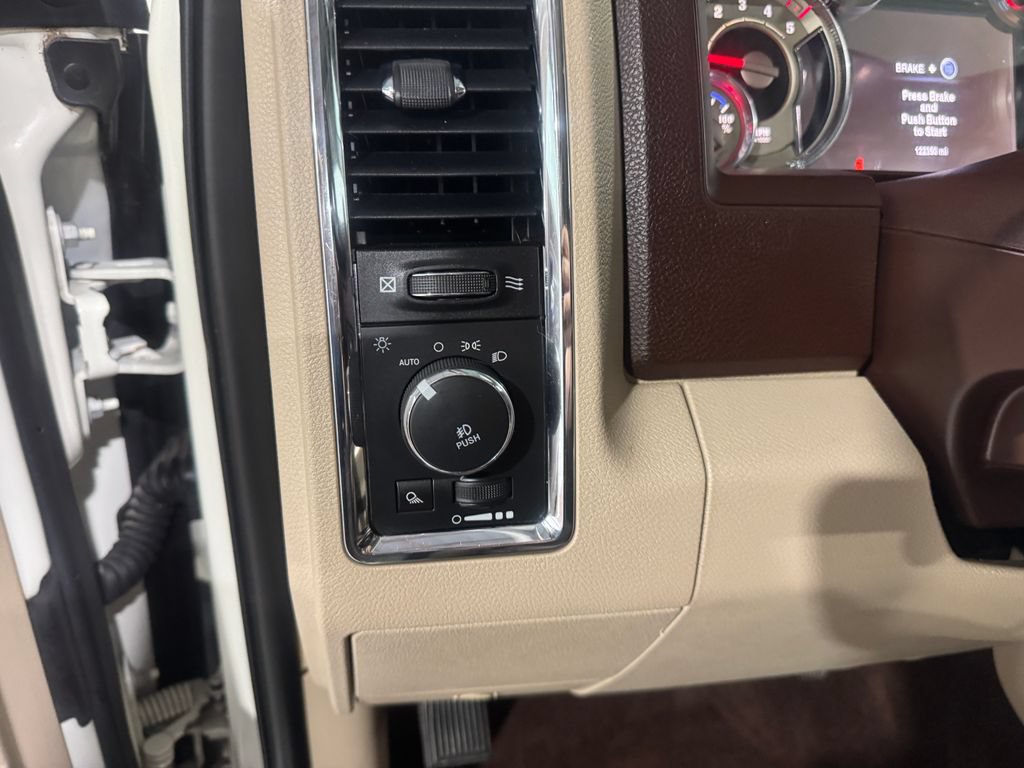 Used 2017 RAM 2500 Longhorn w/ Snow Chief Group AWD/4WD image 39