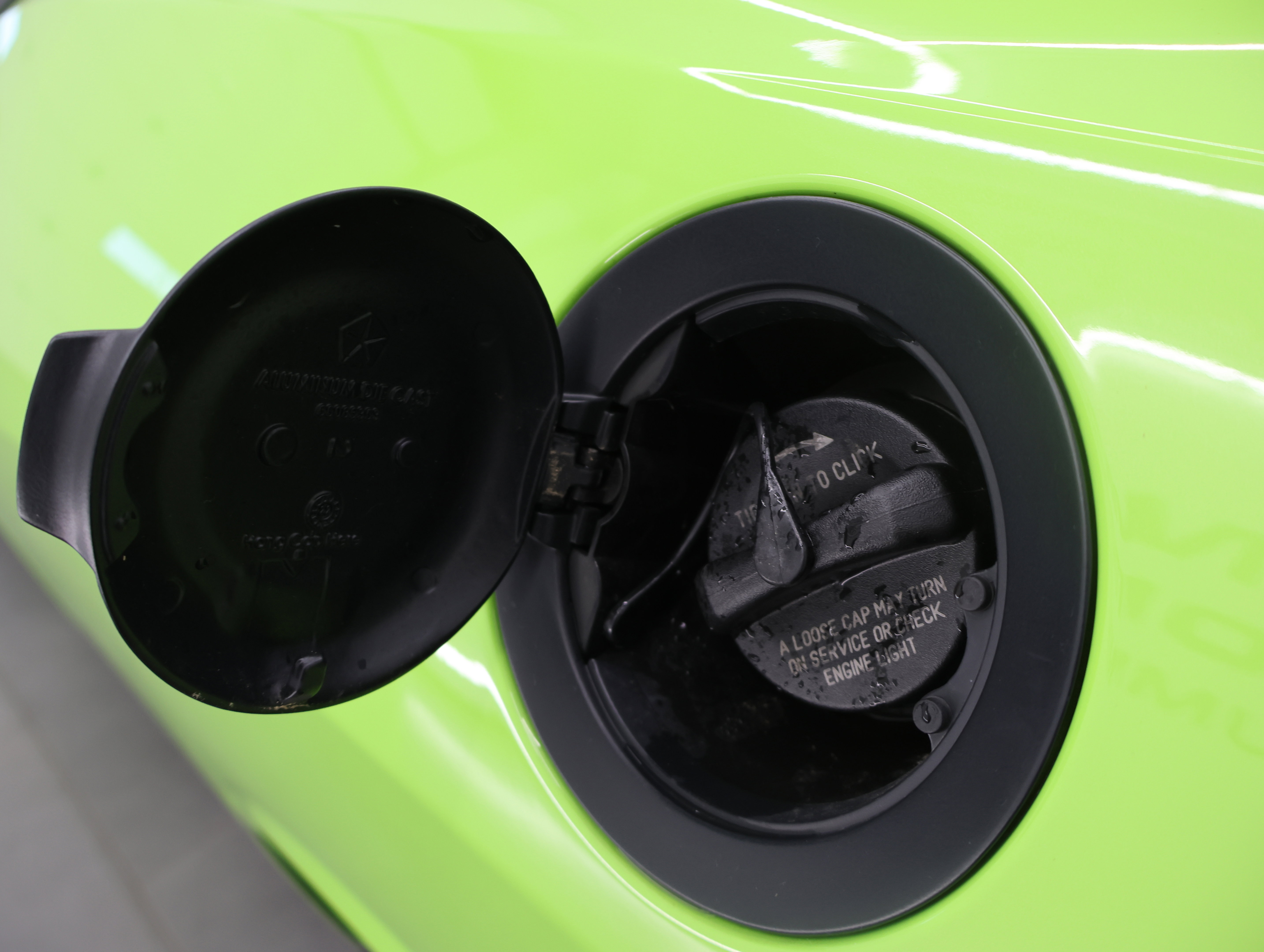 Used 2023 Dodge Challenger SRT Hellcat RWD image 28