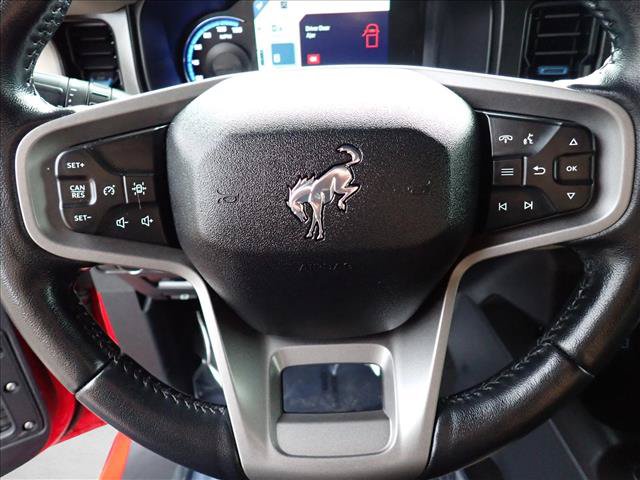 Used 2022 Ford Bronco Wildtrak AWD/4WD image 14
