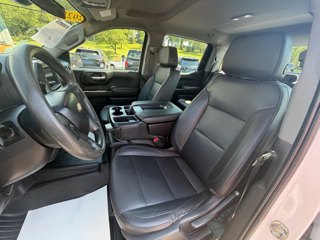 Used 2022 Chevrolet Silverado 1500 W/T w/ Trailering Package AWD/4WD image 10