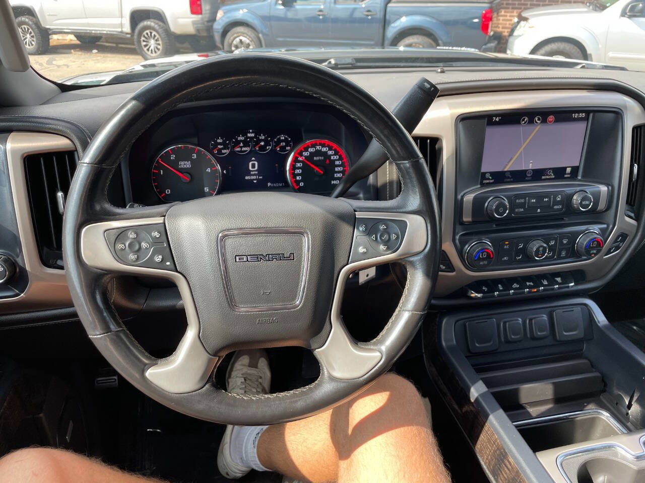 Used 2015 GMC Sierra 3500 Denali w/ Duramax Plus Package image 35