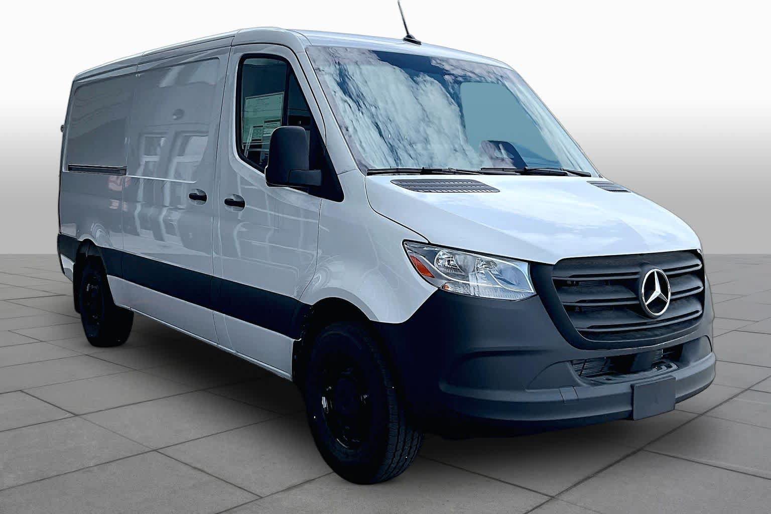 New 2026 Mercedes-Benz Sprinter 2500 image 2