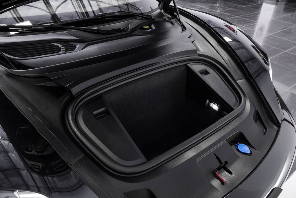 Used 2023 Porsche Taycan 4 Cross Turismo image 56