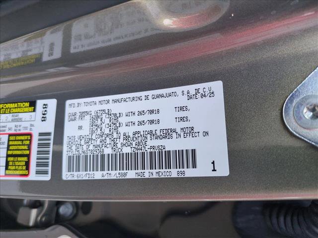 Used 2025 Toyota Tacoma TRD Off-Road AWD/4WD image 23