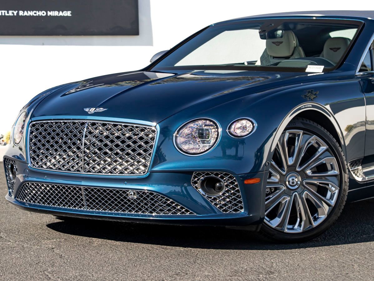 Used 2024 Bentley Continental GT Mulliner AWD/4WD image 9