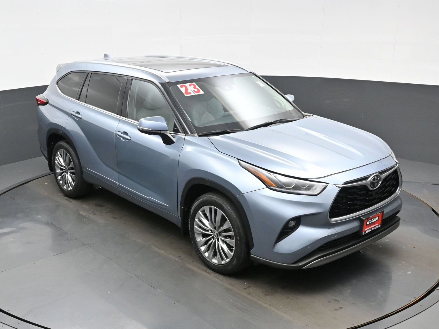 Used 2023 Toyota Highlander Platinum AWD/4WD image 38