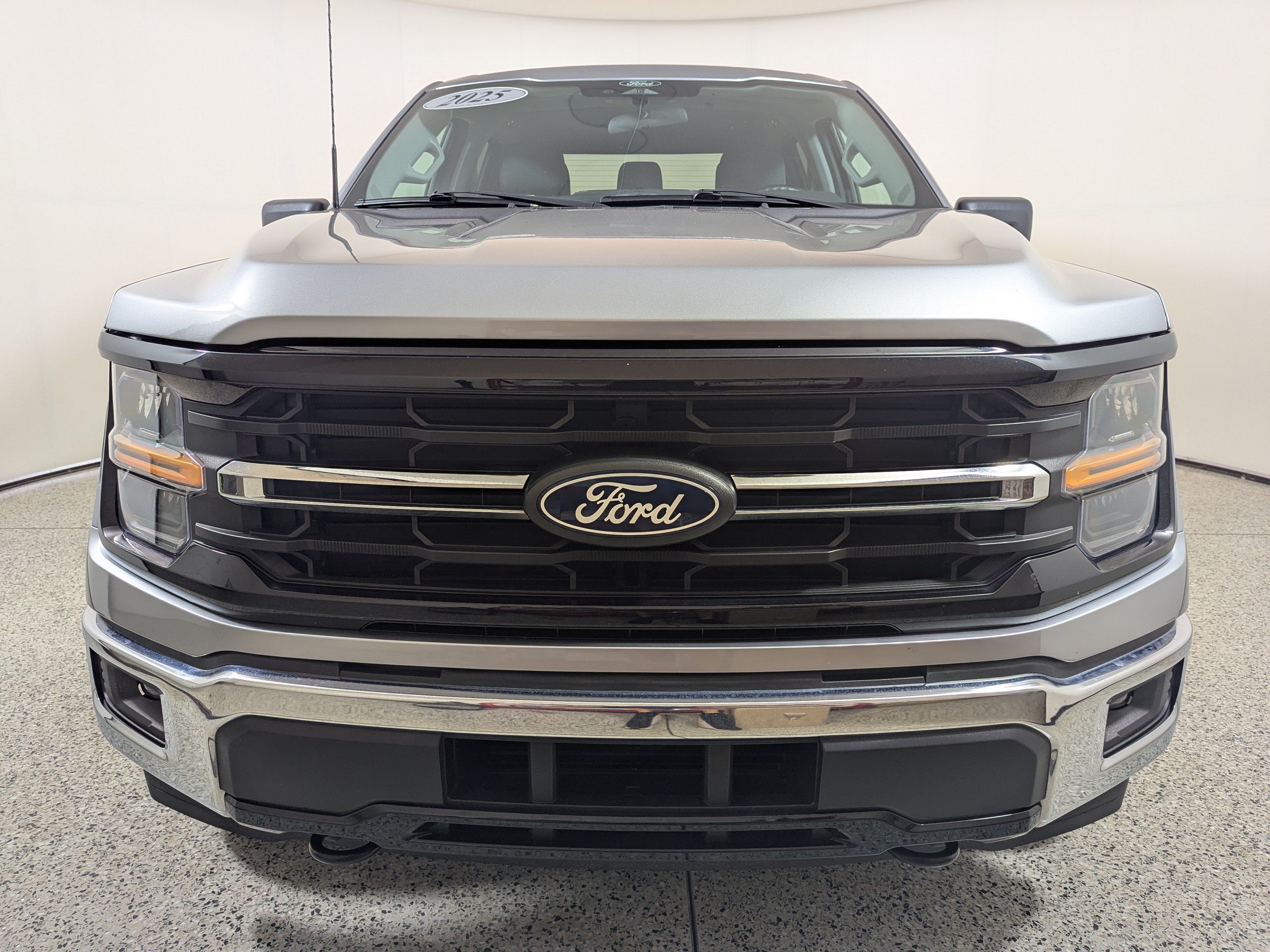 Used 2025 Ford F150 XLT w/ Equipment Group 301A Standard AWD/4WD image 2