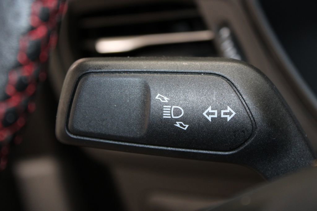 Used 2024 Ford Escape ST-Line image 34