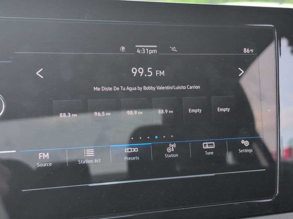 Used 2025 Volkswagen Jetta Sport FWD image 18