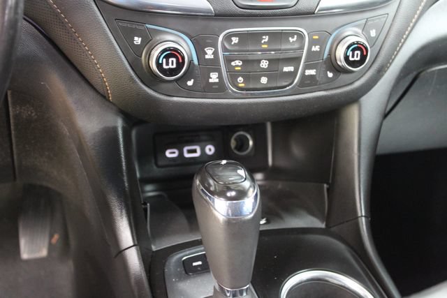 Used 2019 Chevrolet Equinox Premier w/ Premier True North Edition AWD/4WD image 20