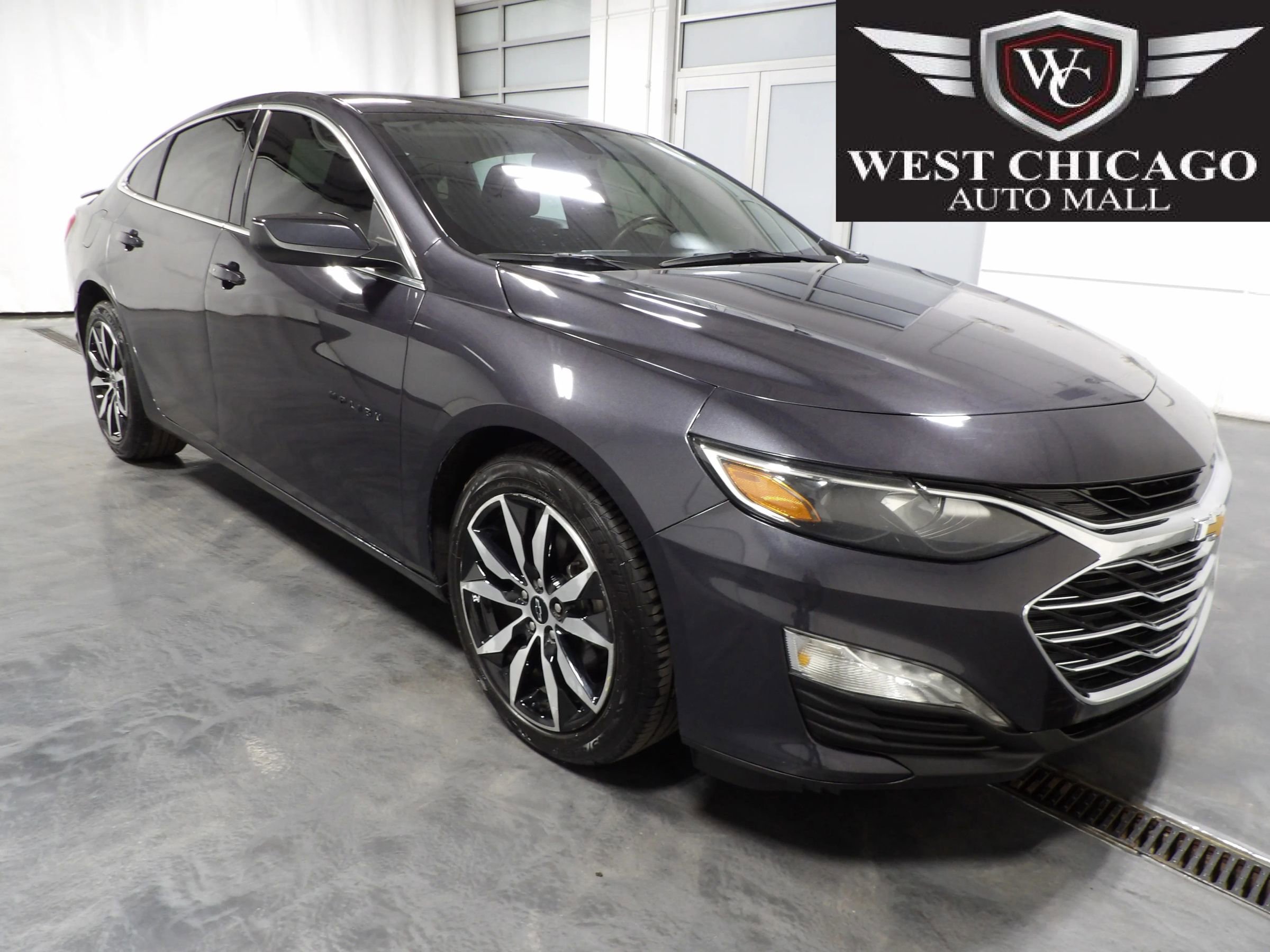 Used 2022 Chevrolet Malibu RS FWD image 1