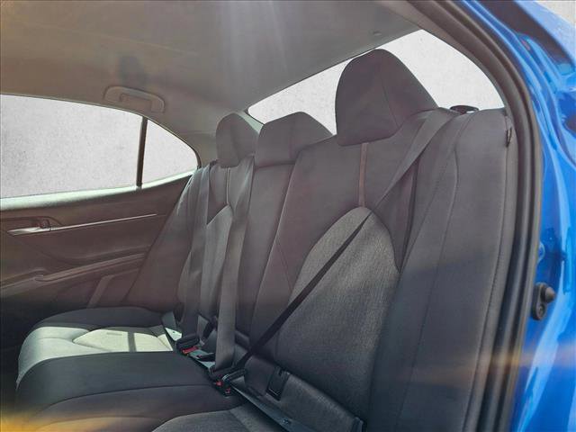 Used 2020 Toyota Camry LE FWD image 16