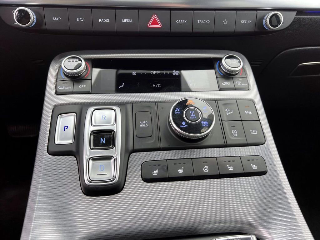 Used 2024 Hyundai Palisade Calligraphy image 24