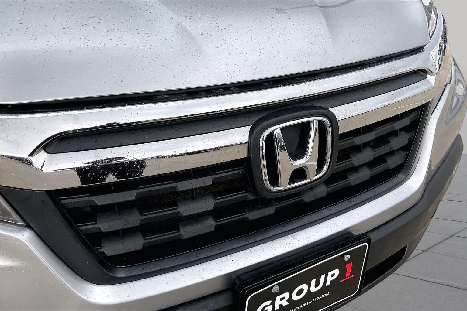Used 2017 Honda Ridgeline RT image 27