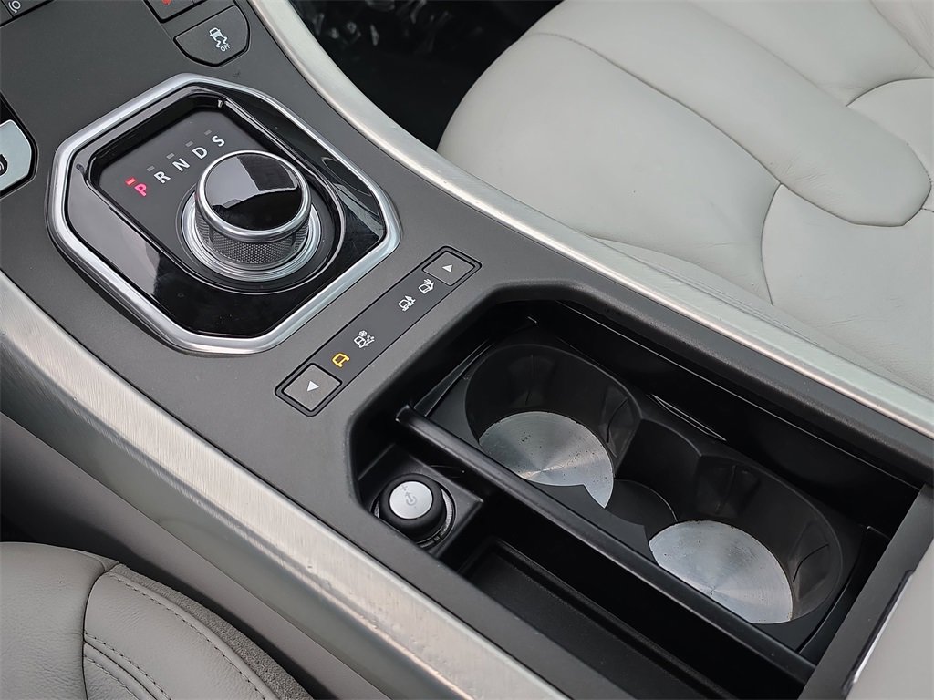 Used 2015 Land Rover Range Rover Evoque Pure Plus image 28