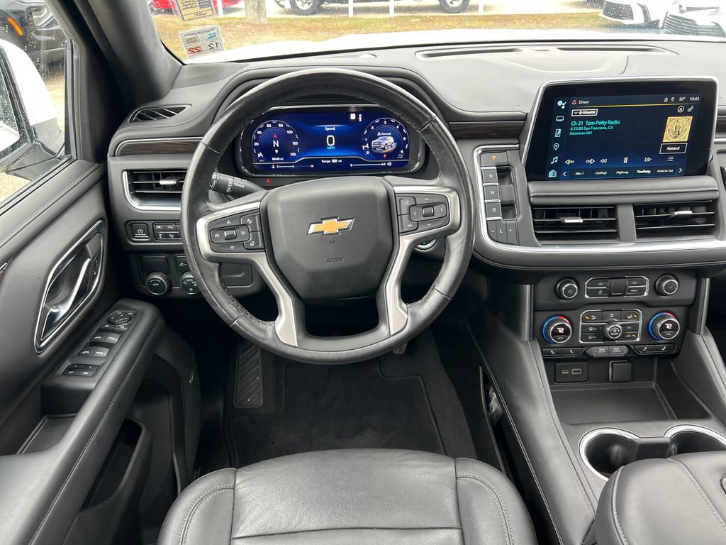Used 2022 Chevrolet Tahoe LT w/ LT Signature Plus Package image 15