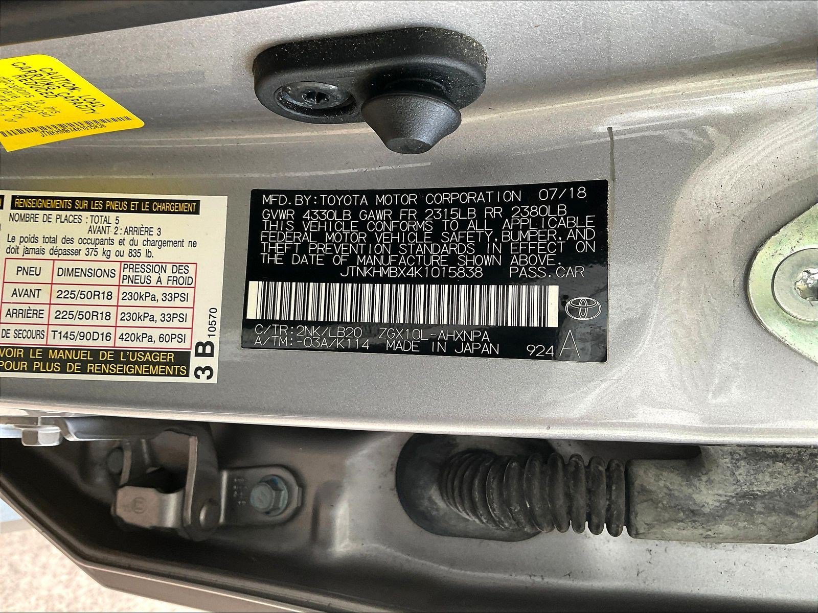 Used 2019 Toyota C-HR Limited FWD image 18