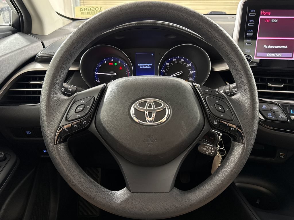 Used 2020 Toyota C-HR LE FWD image 14