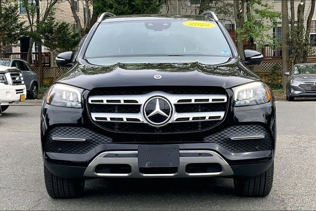 Used 2022 Mercedes-Benz GLS 450 4MATIC image 2