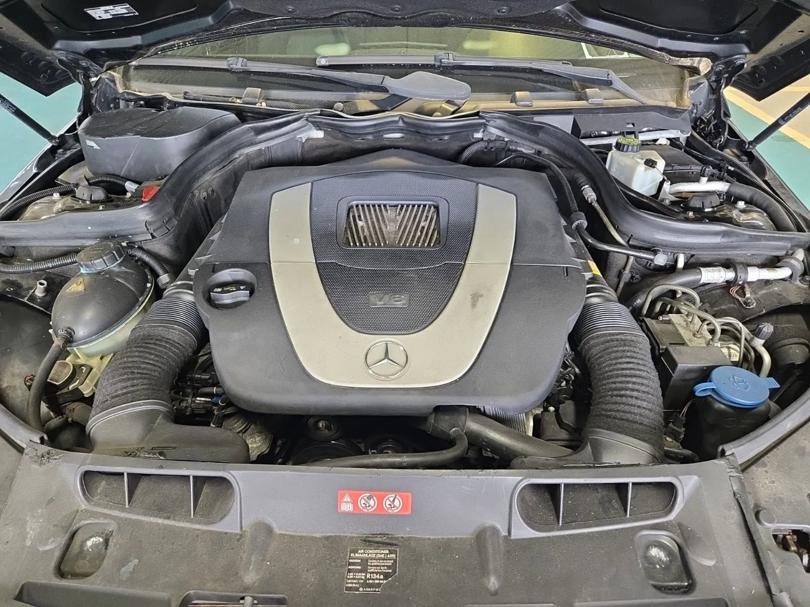 Used 2009 Mercedes-Benz C 300 4MATIC Sedan image 12