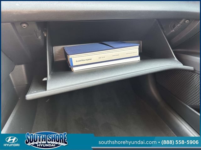 Certified 2024 Hyundai Elantra Blue FWD image 36
