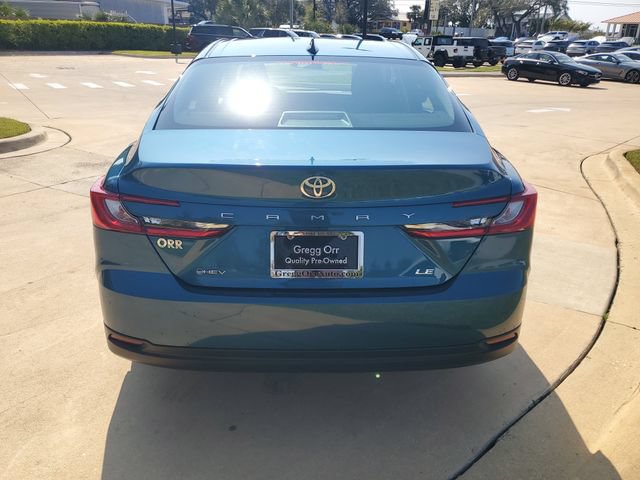 Used 2025 Toyota Camry LE FWD image 11