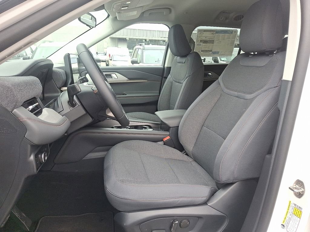 New 2026 Ford Explorer Active image 6