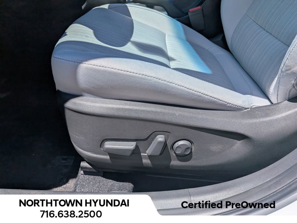Certified 2023 Hyundai Kona SEL w/ Convenience Package AWD/4WD image 34