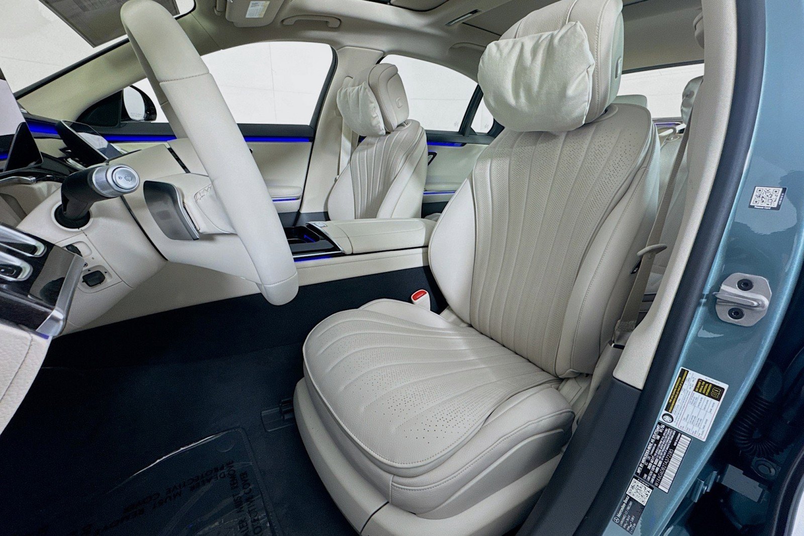 New 2026 Mercedes-Benz S 500 4MATIC image 16