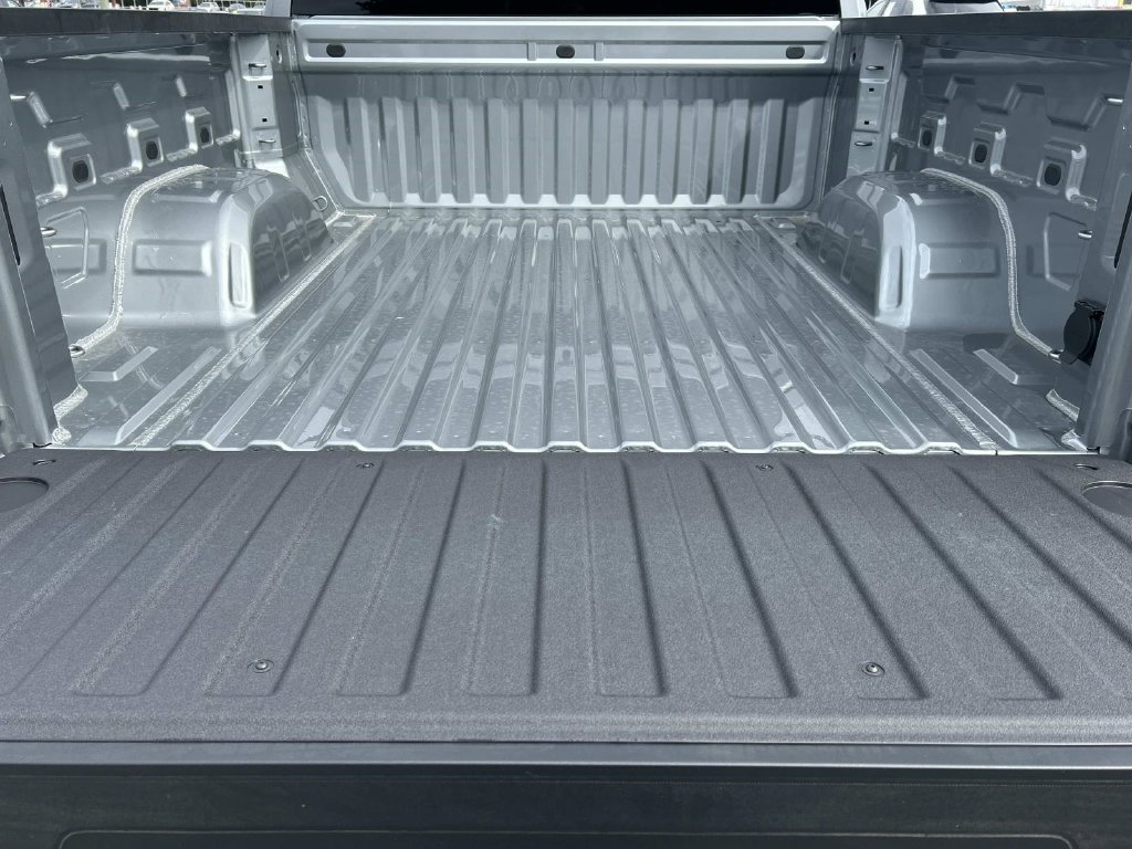 New 2026 Chevrolet Silverado 1500 Custom RWD image 11