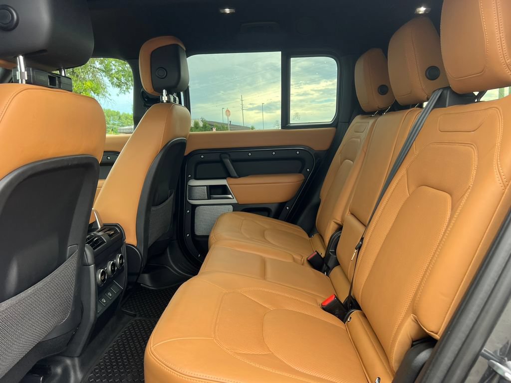 Used 2024 Land Rover Defender 130 S AWD/4WD image 4